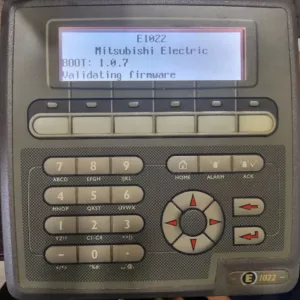 MITSUBISHI ELECTRIC AUTOMATION E1022 TYPE : 06871 OPERATOR TERMINAL HMI DISPLAY